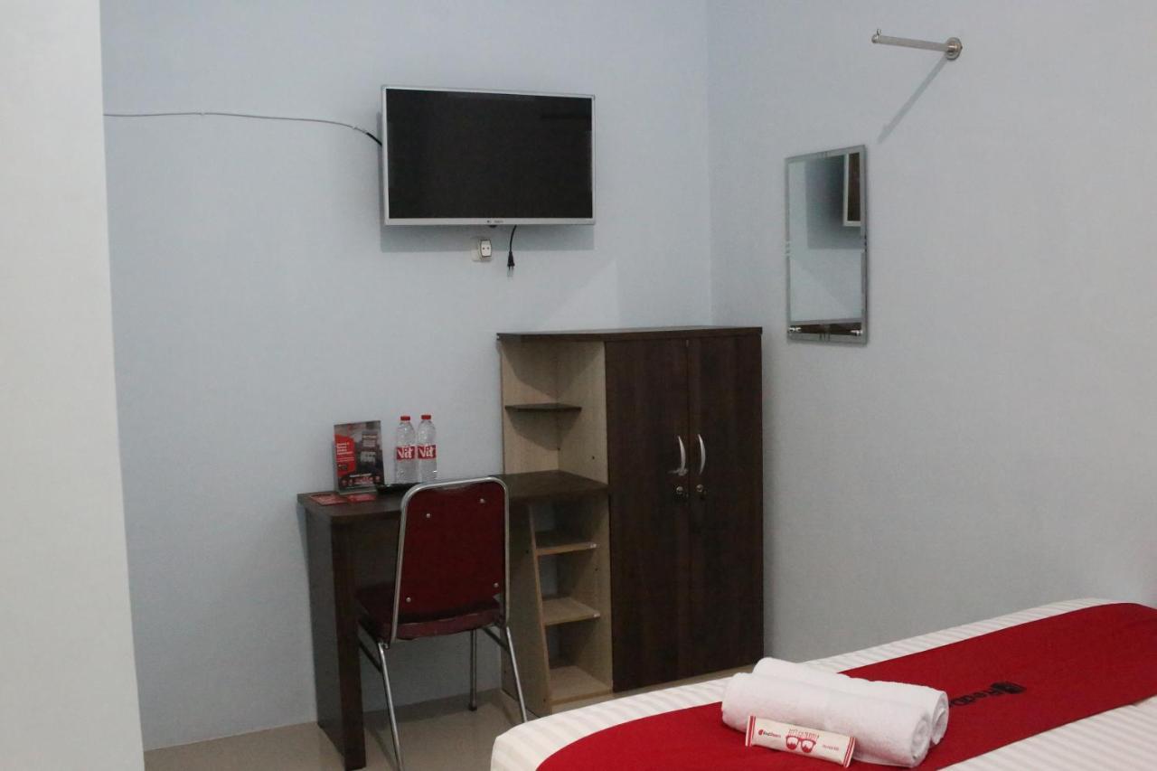 Reddoorz Syariah Near Suncity Mall Madiun Exterior foto
