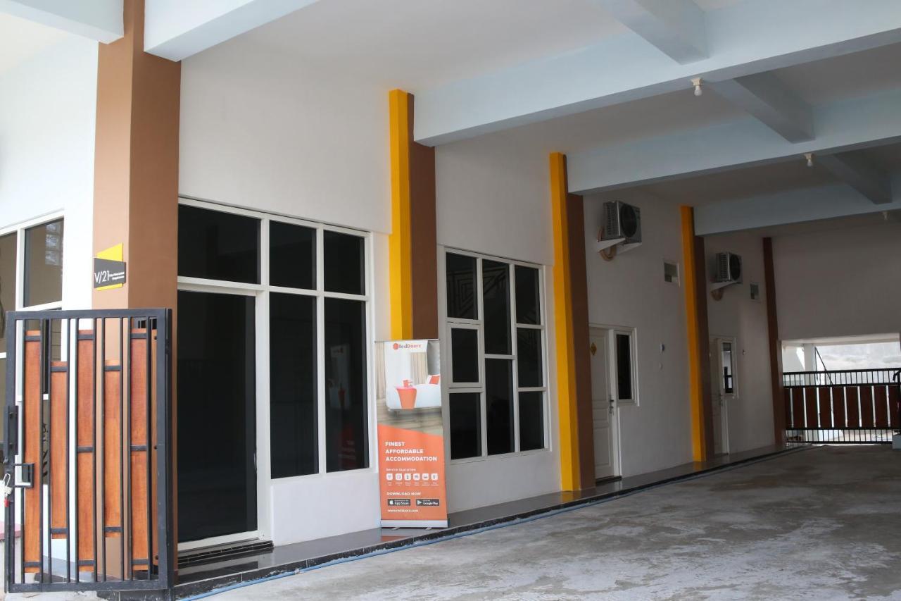 Reddoorz Syariah Near Suncity Mall Madiun Exterior foto